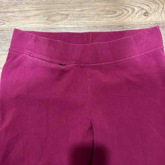 Land’s End Women’s Starfish Mid-Rise Straight Leg Pants Size Medium Fuchsia - Picture 2 of 8